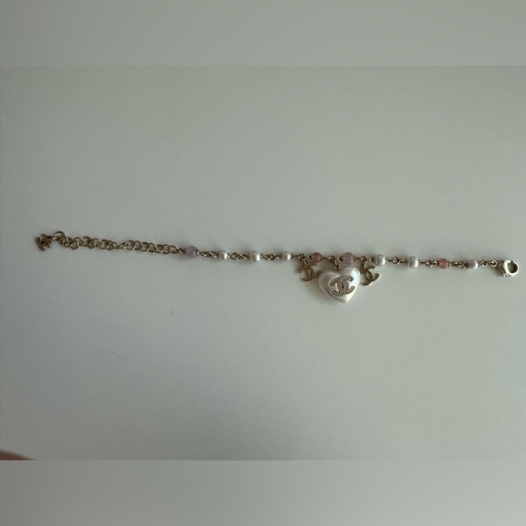 Chanel Pearl beaded Heart Barbie Bracelet AUTHENTIC - Picture 3 of 6